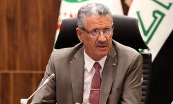 وزير النفط يوجه باستمرار الإنتاج في المصافي لتأمين احتياجات المواطنين ومحطات الكهرباء من الوقود